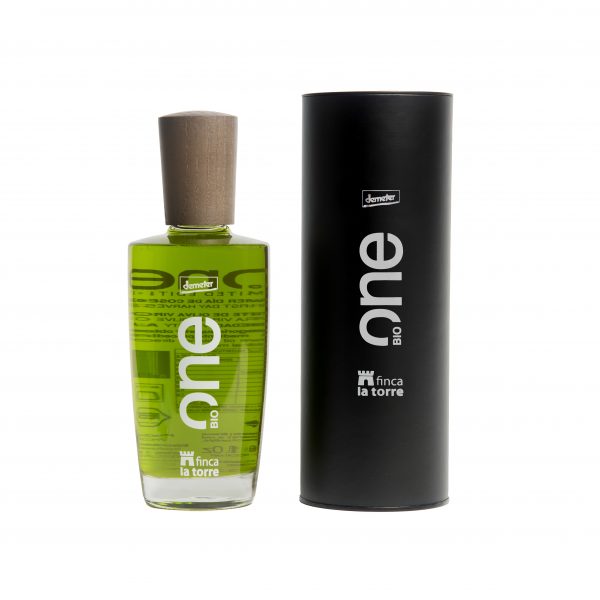 Finca La Torre ONE – Arbequina Primer Día de Cosecha BIO – Botella 500 ml