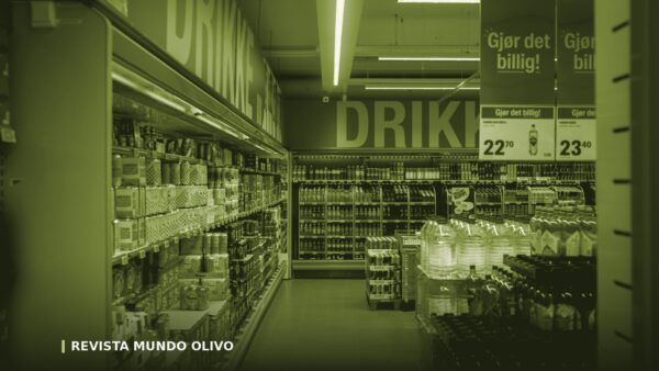 Por qué el aceite de almazara cuesta más que el del supermercado