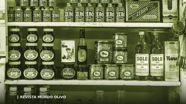 Lata, cristal o PET: qué envase conserva mejor el aceite