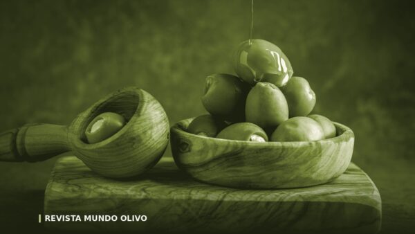 Aceite de oliva sin filtrar: qué es, cuánto aguanta y cómo guardarlo